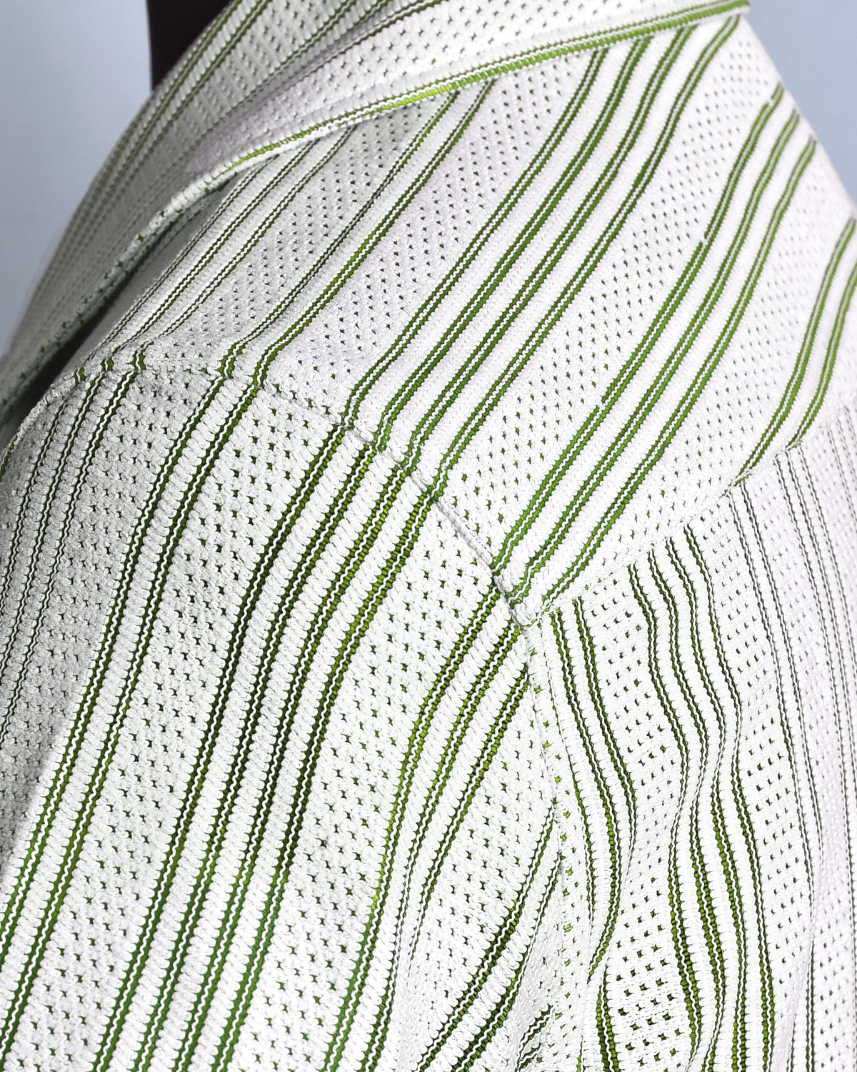 Summer Camp Collar Casual Shirt in White and Green Stripes - 2