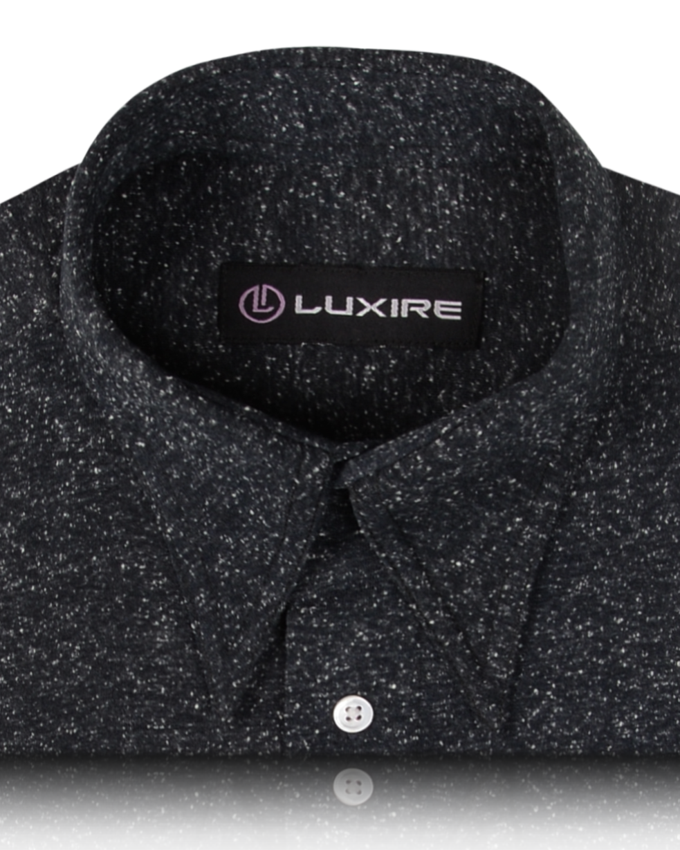 Collar of the custom oxford polo shirt for men by Luxire in speckled grey