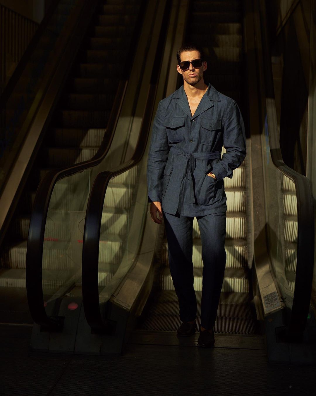 Safari Jacket in Linen Dark Indigo - 4