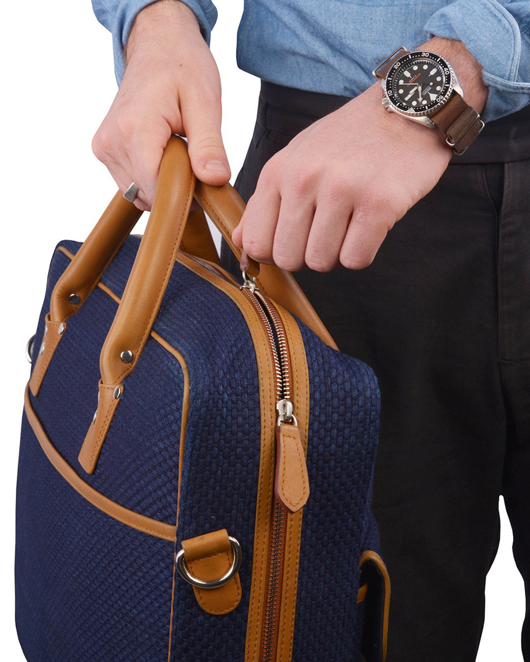 Luxire Portfolio Office Bag in Leather & Sashiko - 5