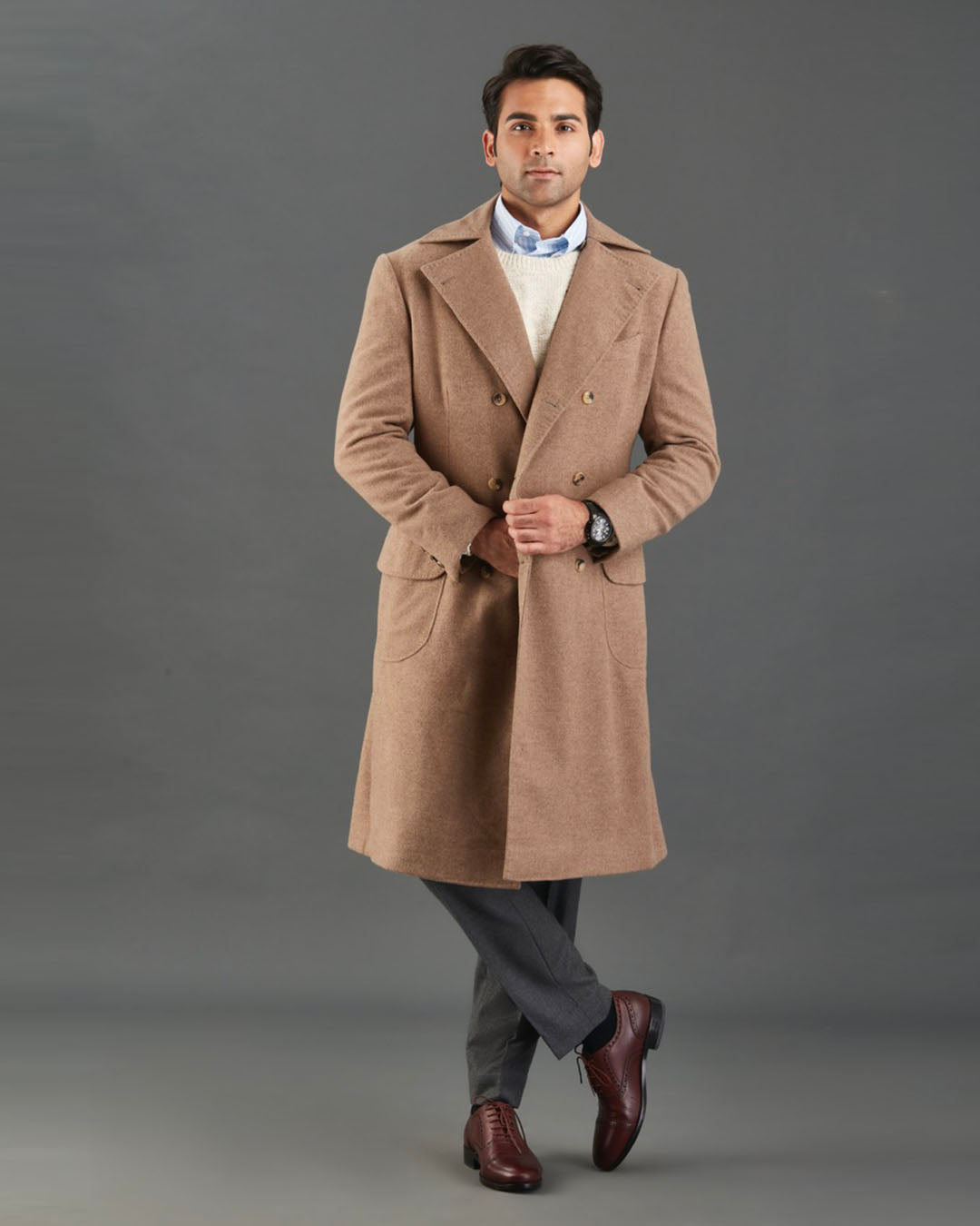 Drago 5% Cashmere 95% Wool: Fawn Flannel Over Coat - 5